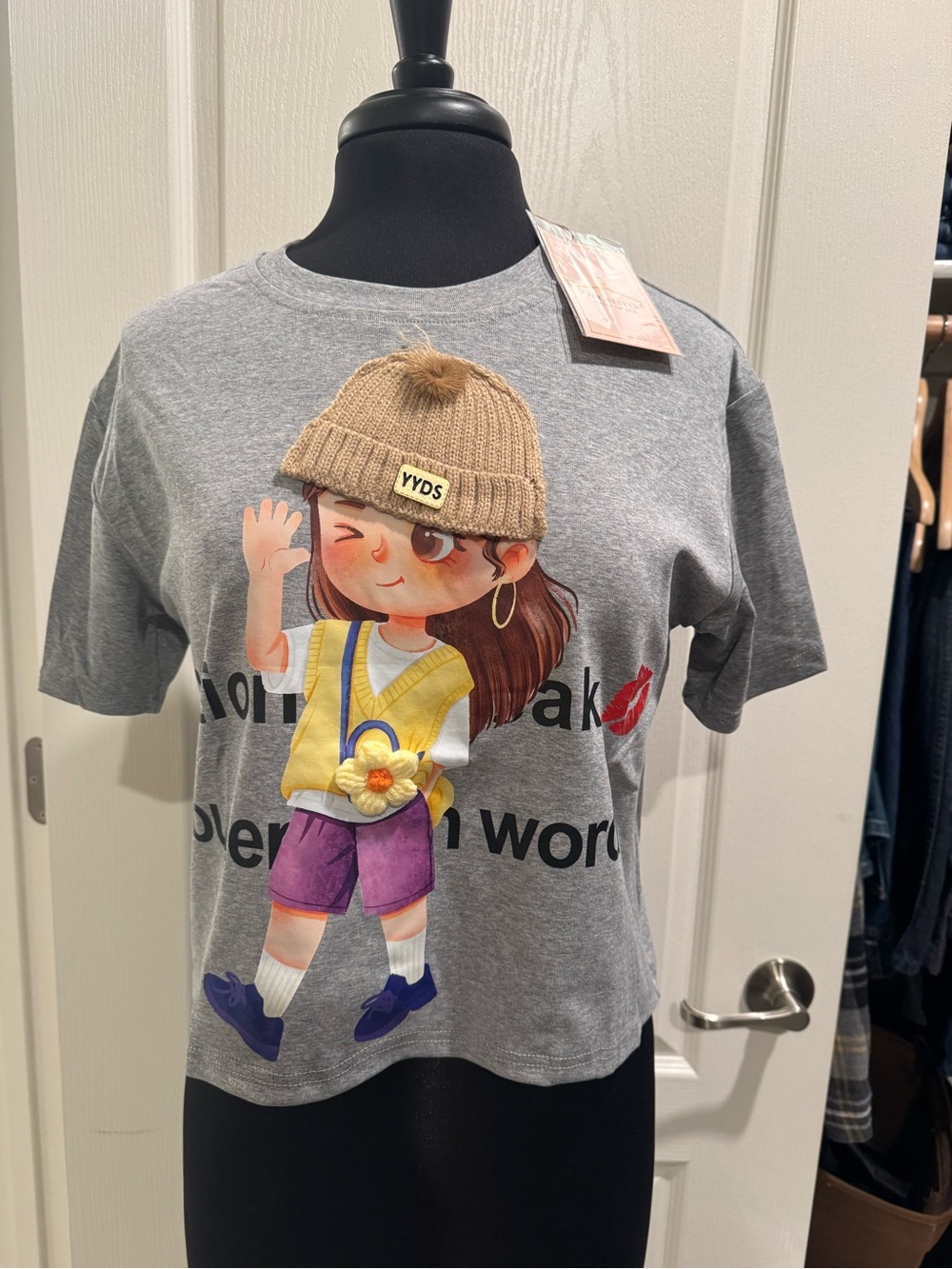 Gray Crop Top Graphic Tee with Embroidered Beanie and flower